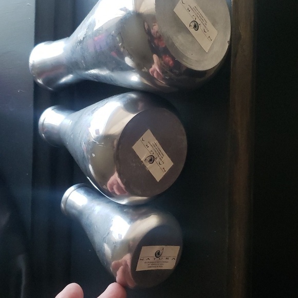 Vintage Natura By Two's Company Set of 3 Cast Metal Vases - Picture 4 of 8